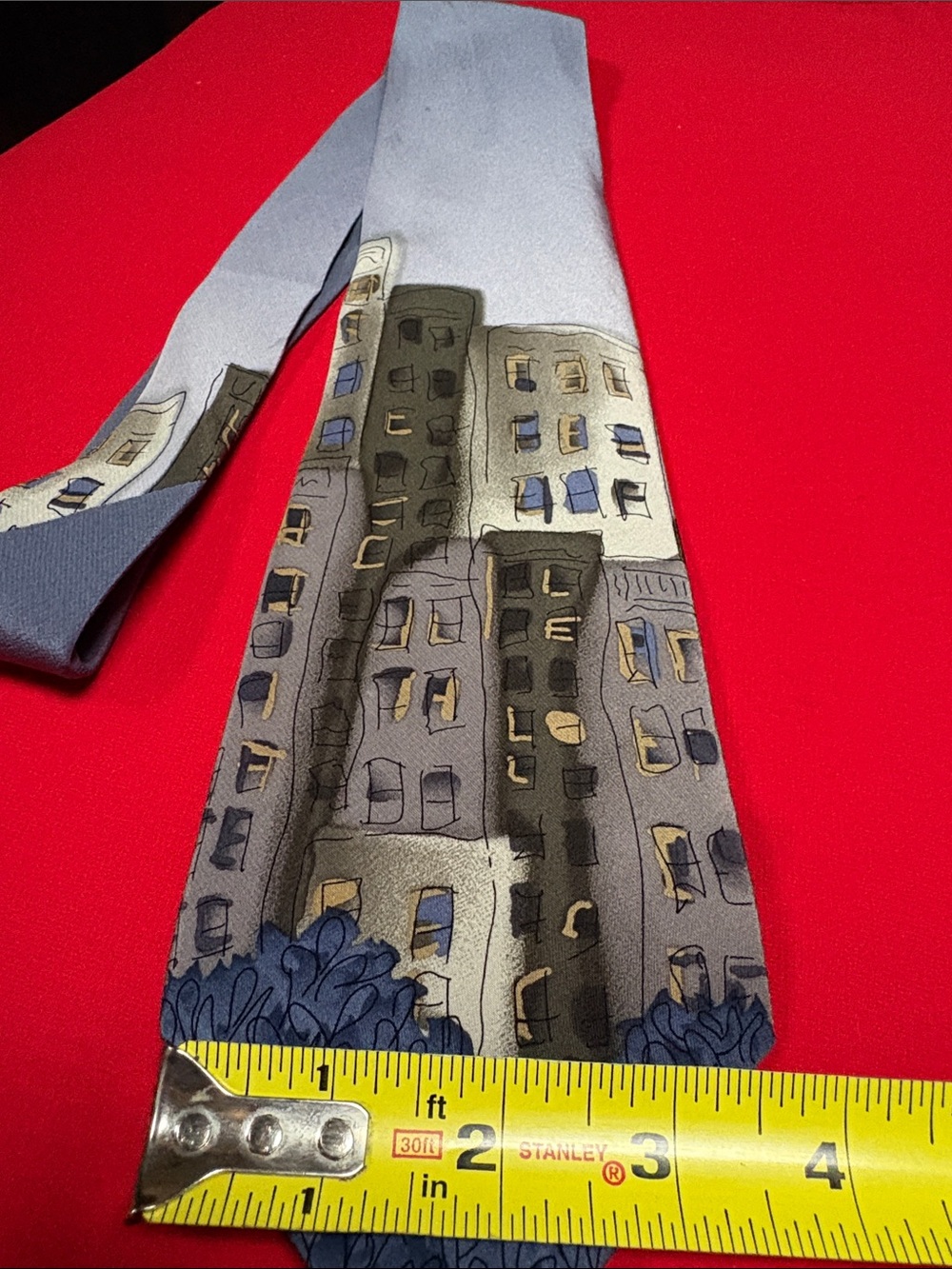 J. Garcia vintage silk New York, NY tie! - Picture 3 of 6